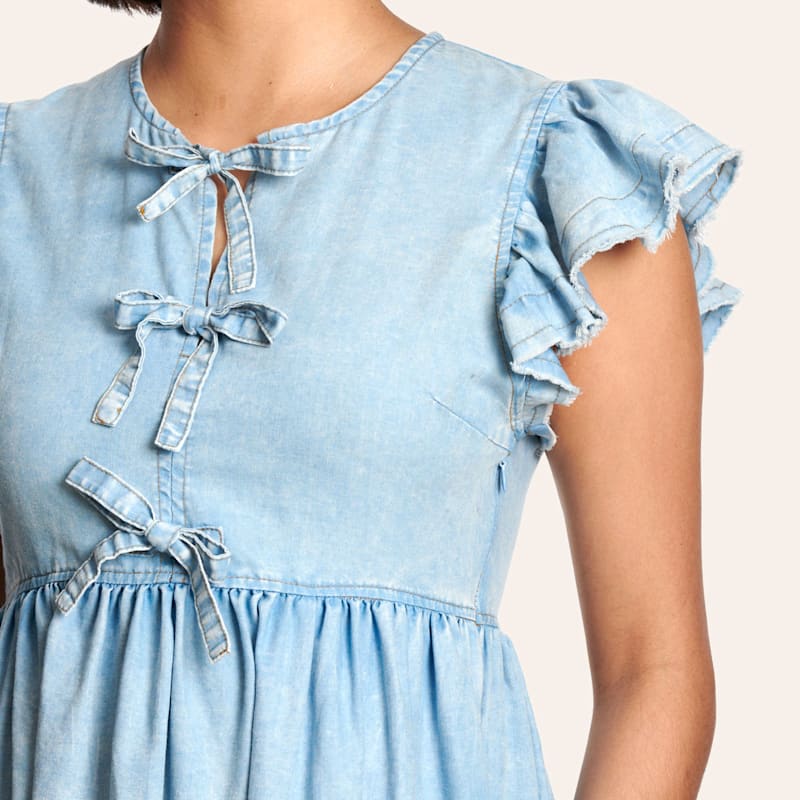 Blue B Women's Light Wash Denim Tie Front Dress | Cavender's